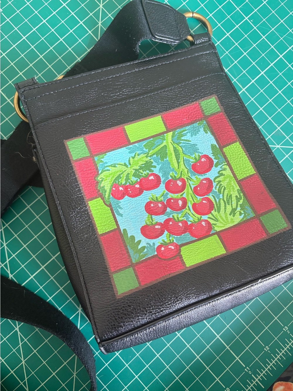 Universal Thread Black Hand Painted Tomato Crossbody Bag